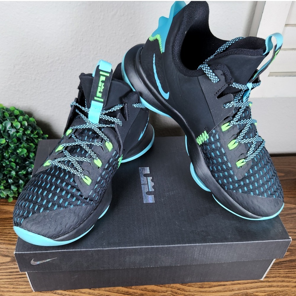 Nike Lebron Witness V Basketball Shoes‎ Men's Black Lagoon Pulse CQ9380-004